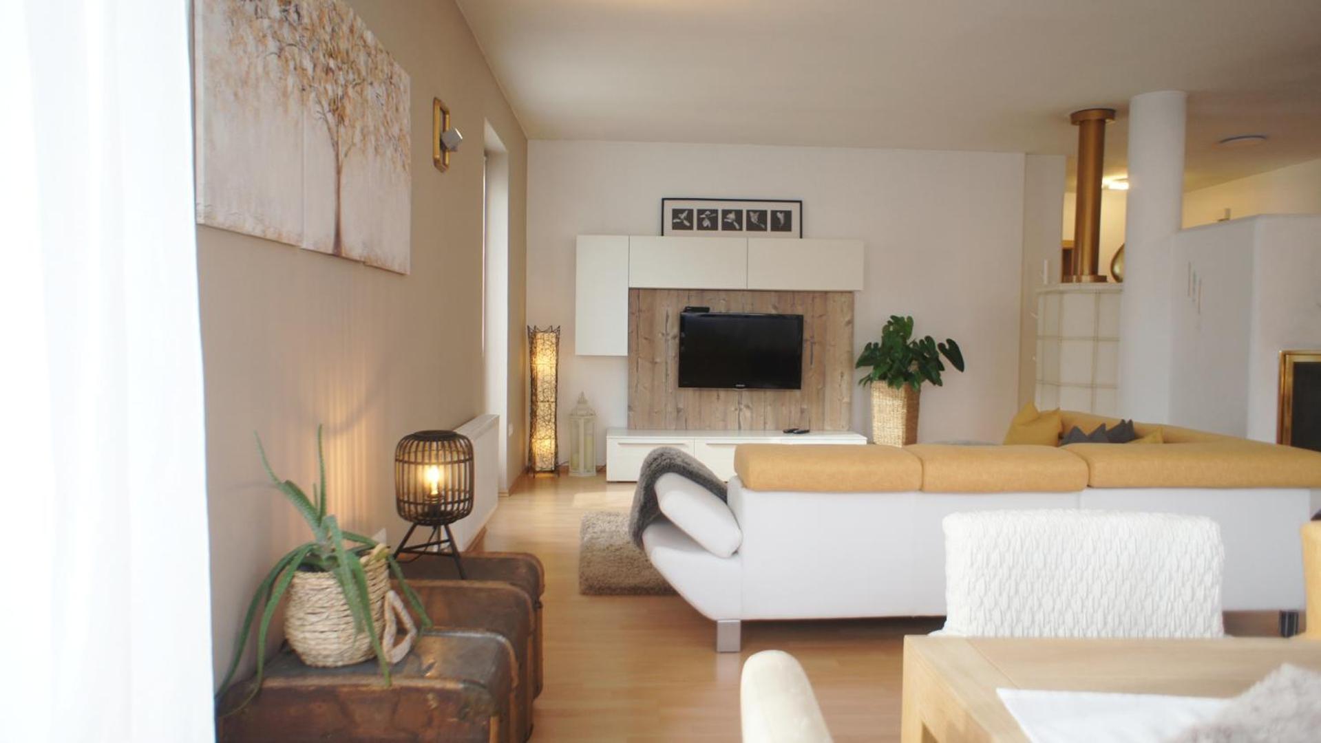 Apartment 66 - Stylisches Apartment Mit Balkon & Toplage In Brixen Exterior photo